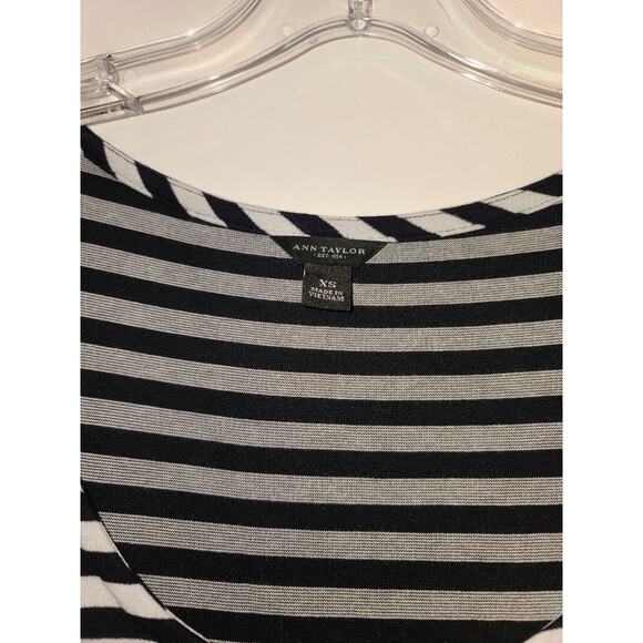 Ann Taylor black white striped short sleeve dress - xs - Picture 4 of 4